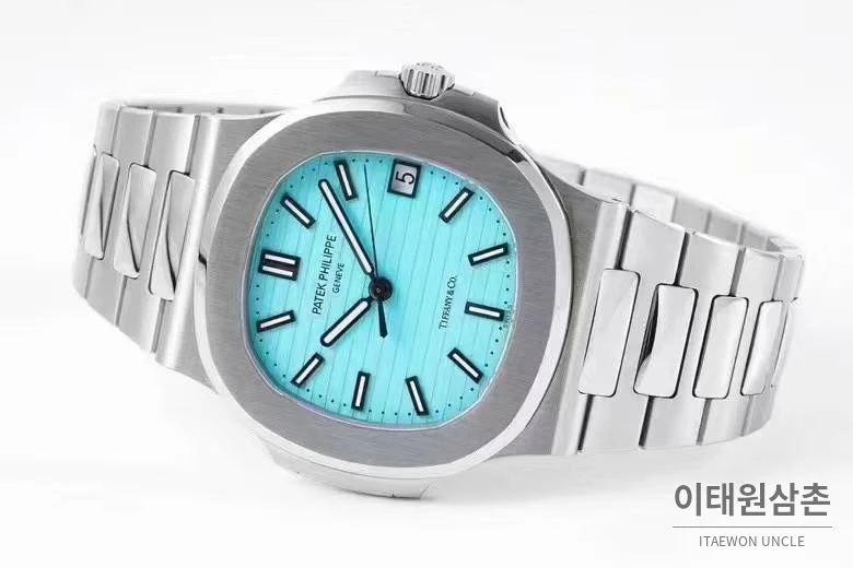 파텍필립 노틸러스 올리브그린 다이얼 스틸 오토매틱 40mm 올리브 그린 (2)