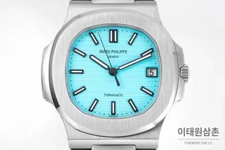 파텍필립 노틸러스 올리브그린 다이얼 스틸 오토매틱 40mm 올리브 그린 (2)