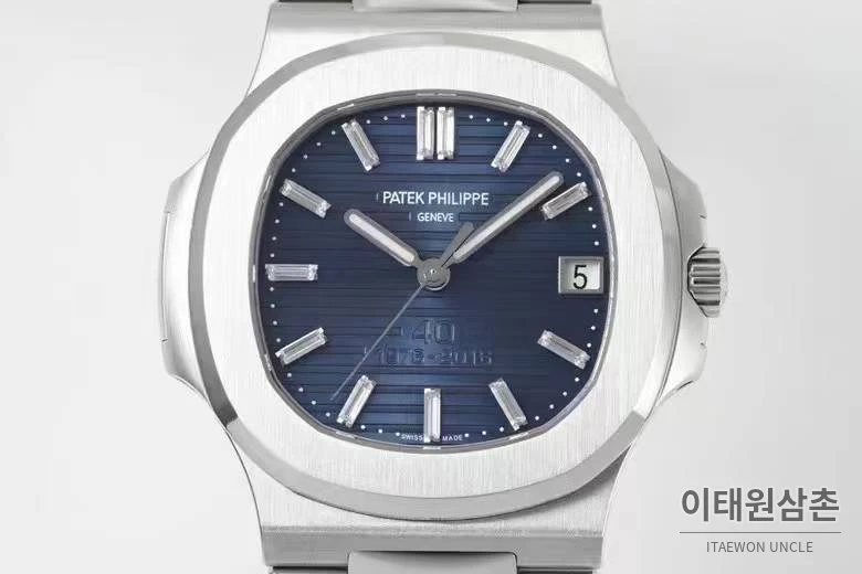 파텍필립 노틸러스 올리브그린 다이얼 스틸 오토매틱 40mm 올리브 그린