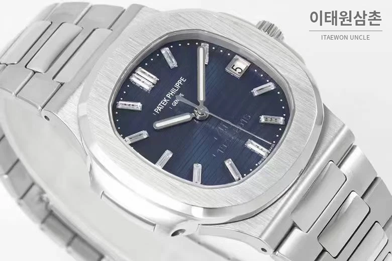 파텍필립 노틸러스 올리브그린 다이얼 스틸 오토매틱 40mm 올리브 그린