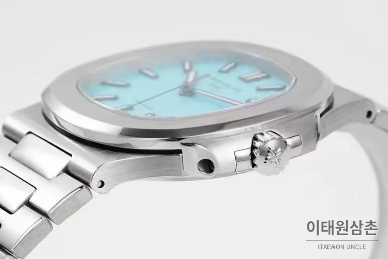 파텍필립 노틸러스 올리브그린 다이얼 스틸 오토매틱 40mm 올리브 그린 (2)