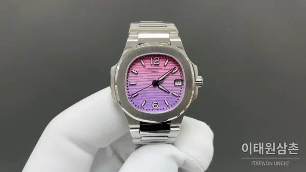 파텍필립 노틸러스 쿼츠 32mm (2) 파텍필립 노틸러스 쿼츠 32mm (2)