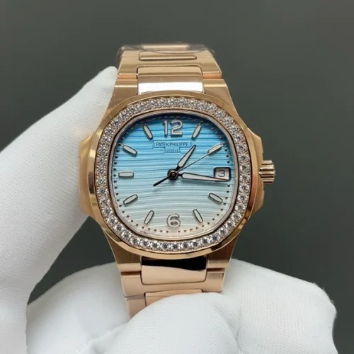 파텍필립 노틸러스 쿼츠 32mm 아이스블루 다이얼