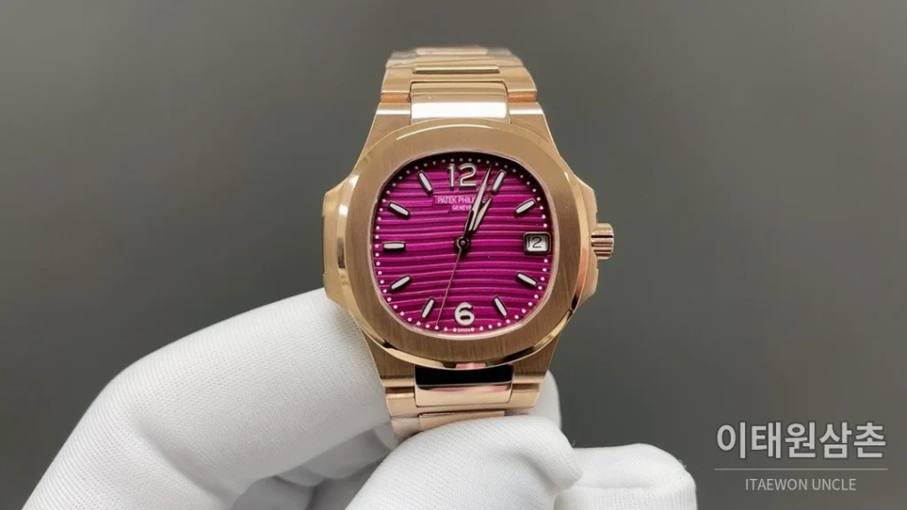 파텍필립 노utilus 쿼츠 32mm 화이트 다이얼