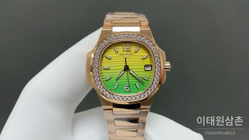 파텍필립 노틸러스 쿼츠 32mm 오렌지 다이얼