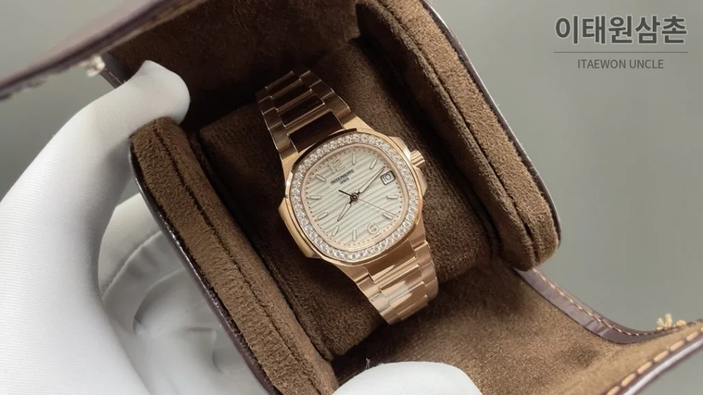 파텍필립 노틸러스 쿼츠 32mm 오렌지 다이얼