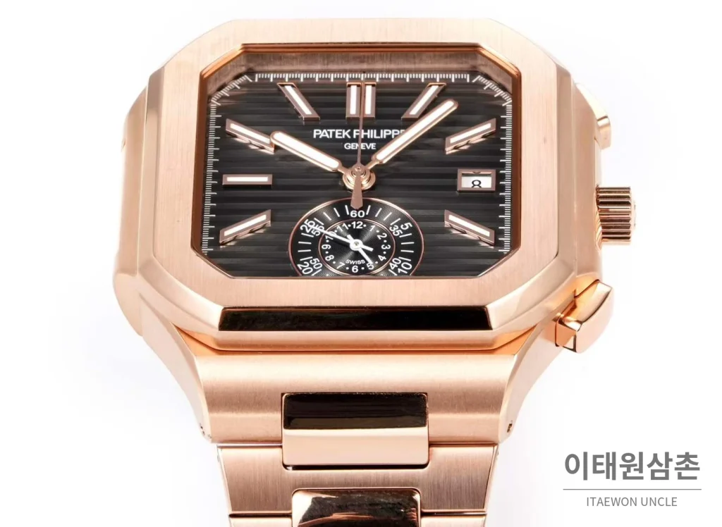 파텍필립 노틸러스 스틸 블랙다이얼 크로노그래프 오토매틱 44mm