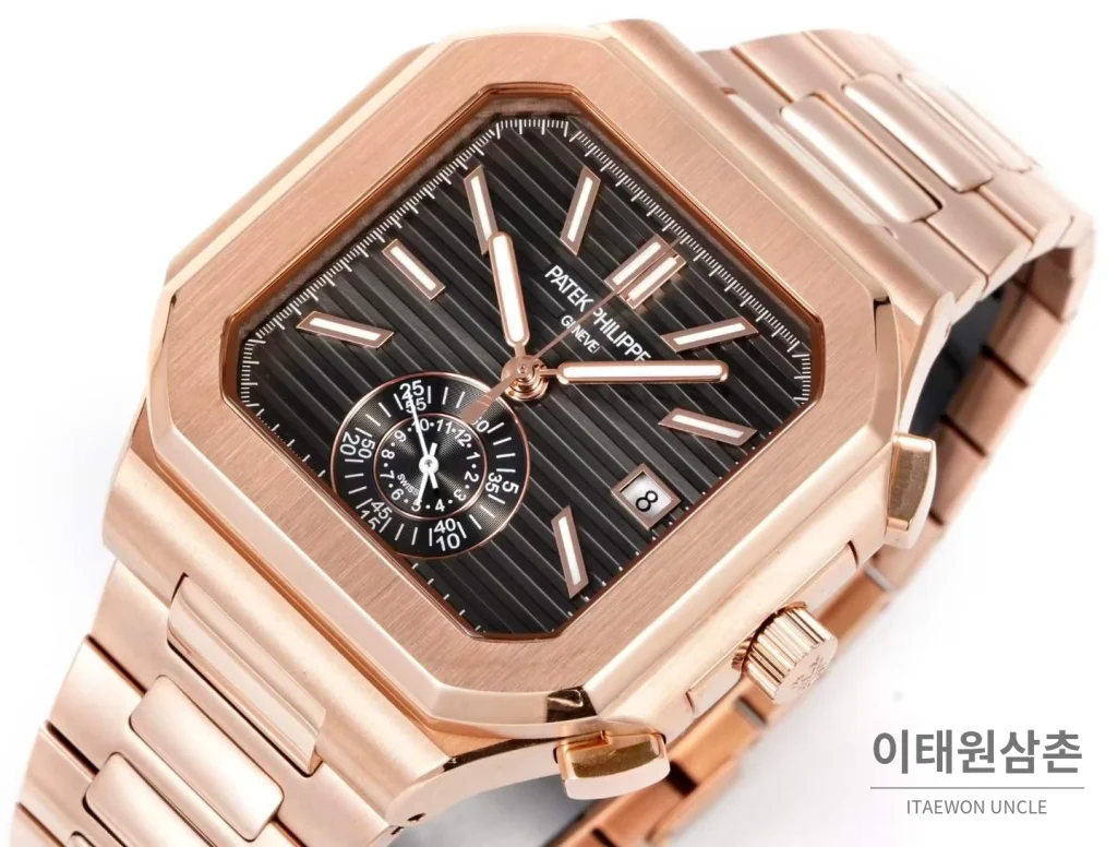 파텍필립 노틸러스 스틸 블랙다이얼 크로노그래프 오토매틱 44mm
