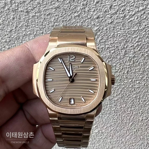 파텍필립 노틸러스 스틸 블루다이얼 오토매틱 35.2mm 7118 로즈골드 브레이슬릿