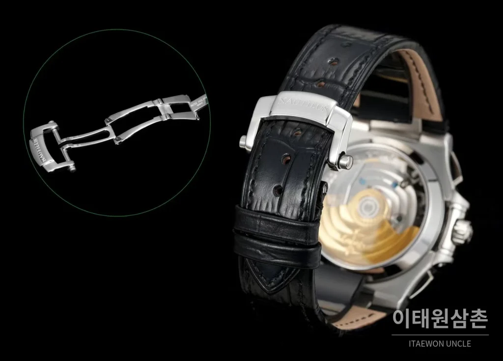 파텍필립 노틸러스 스틸 블루다이얼 크로노그래프 오토매틱 40.5mm 5980 (2)