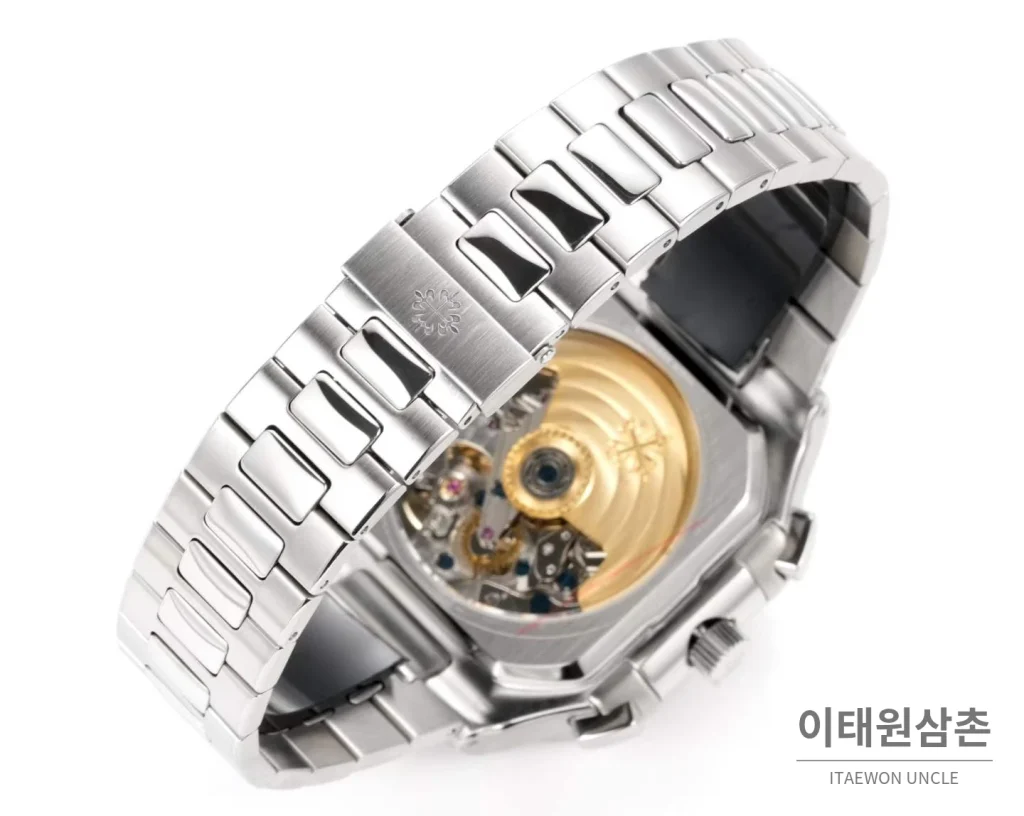 파텍필립 노틸러스 스틸 크로노그래프 오토매틱 44mm 블랙 (6)