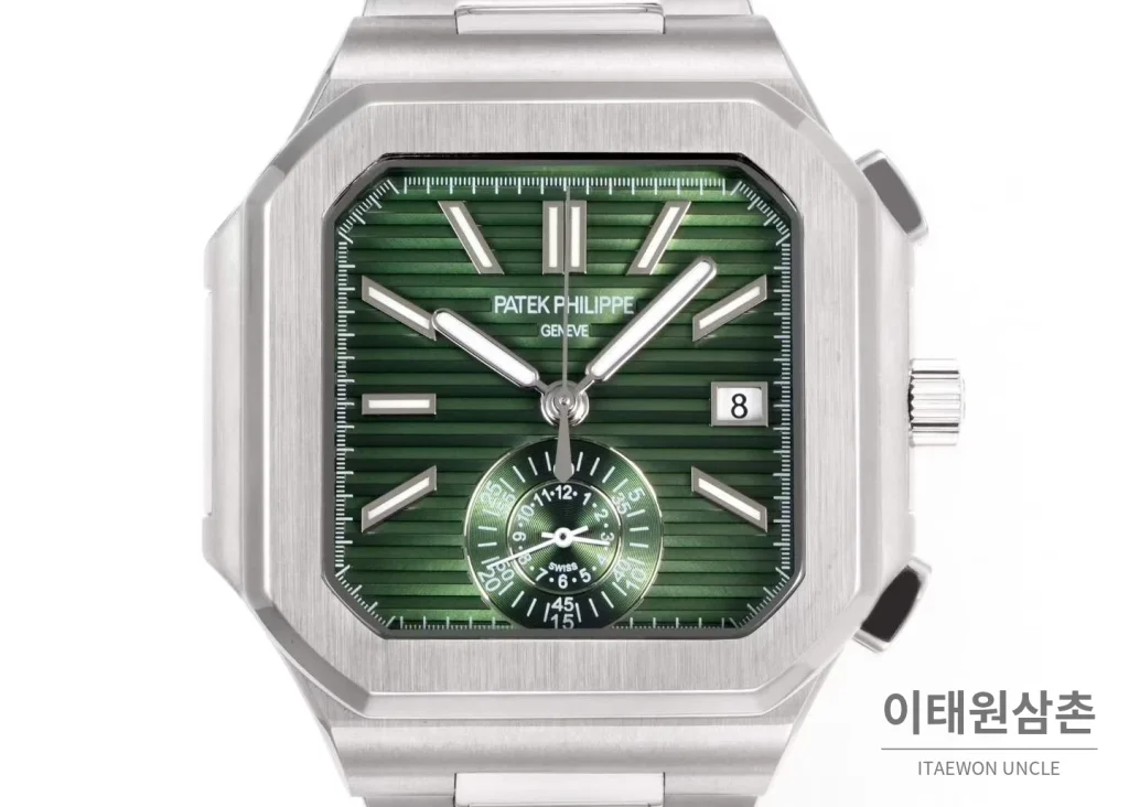 파텍필립 노틸러스 스틸 크로노그래프 오토매틱 44mm 블랙 (2)