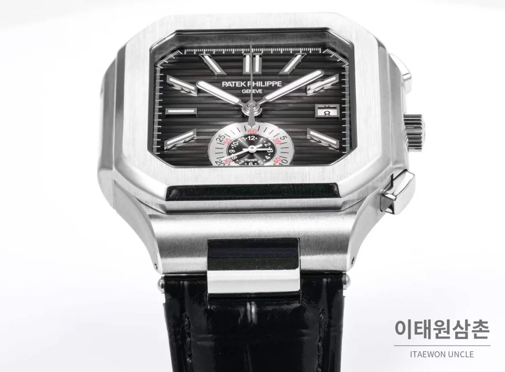 파텍필립 노틸러스 스틸 크로노그래프 오토매틱 44mm 5980/1A-014 블랙 다이얼 블랙 가죽 스트랩