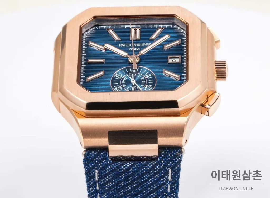 파텍필립 노틸러스 스틸 크로노그래프 오토매틱 44mm 5980/1A-014 블루 다이얼 블루 나일론 스트랩 (4)