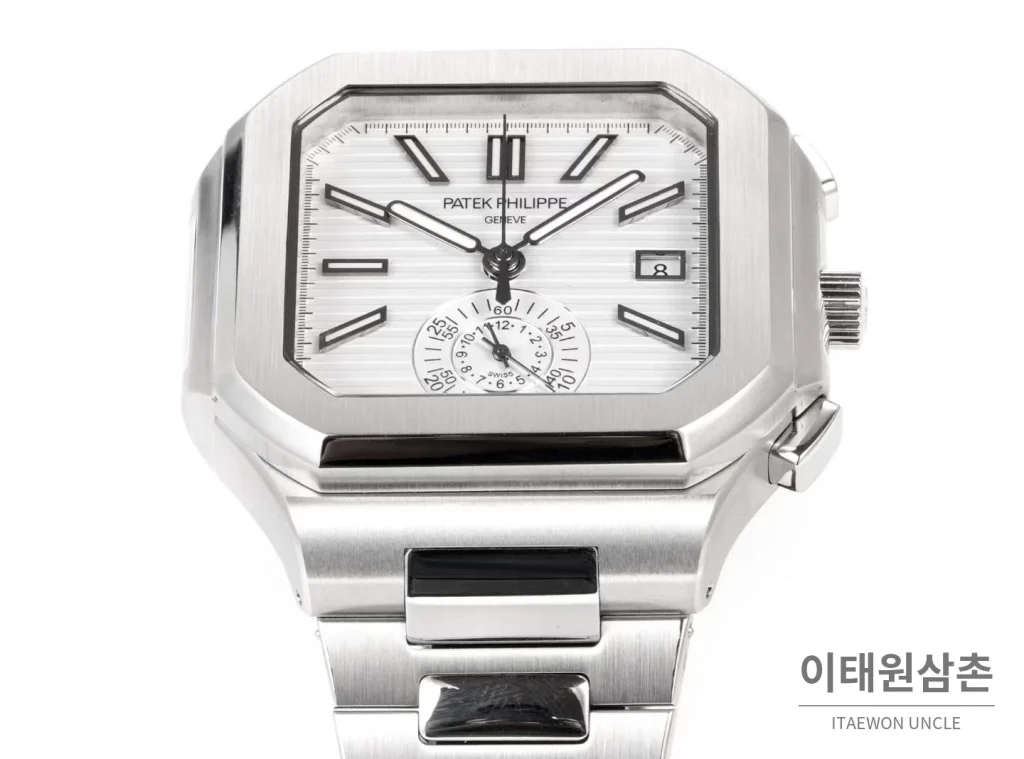 파텍필립 노틸러스 스틸 크로노그래프 오토매틱 44mm 블랙