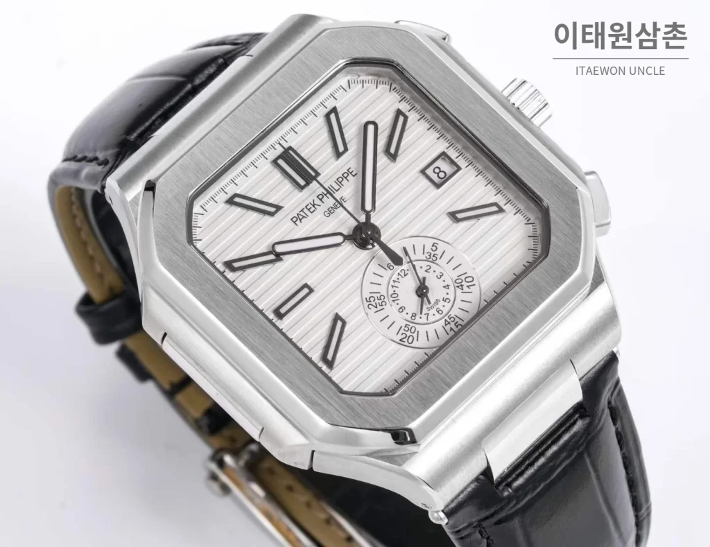 파텍필립 노틸러스 스틸 크로노그래프 오토매틱 44mm 5980/1A-014 화이트 다이얼 블랙 가죽 스트랩