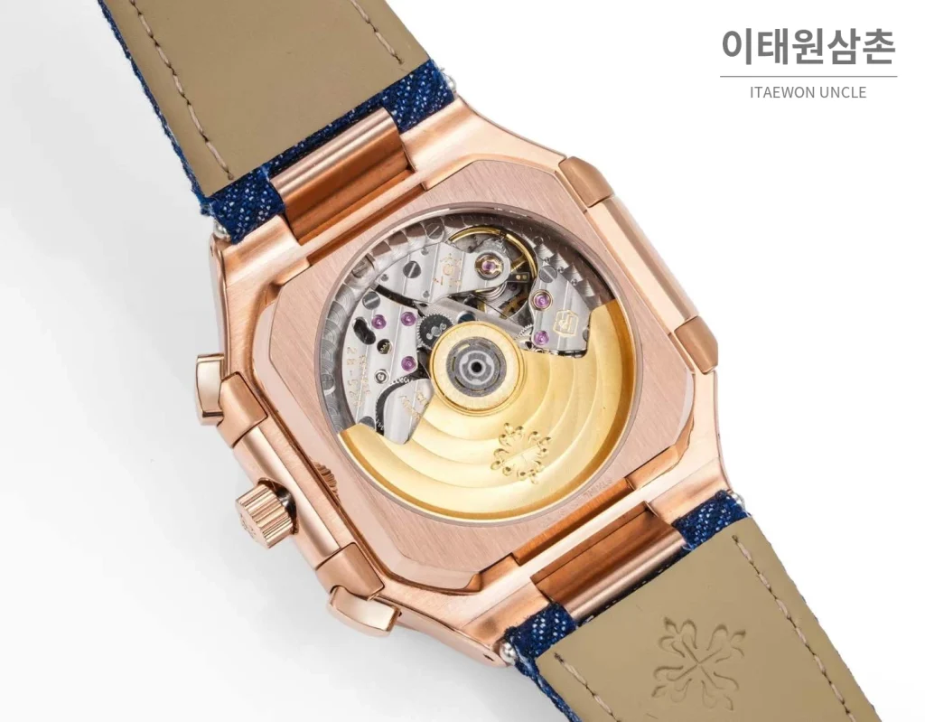파텍필립 노틸러스 스틸 크로노그래프 오토매틱 44mm 5980/1A-014 블루 다이얼 블루 나일론 스트랩 (4)