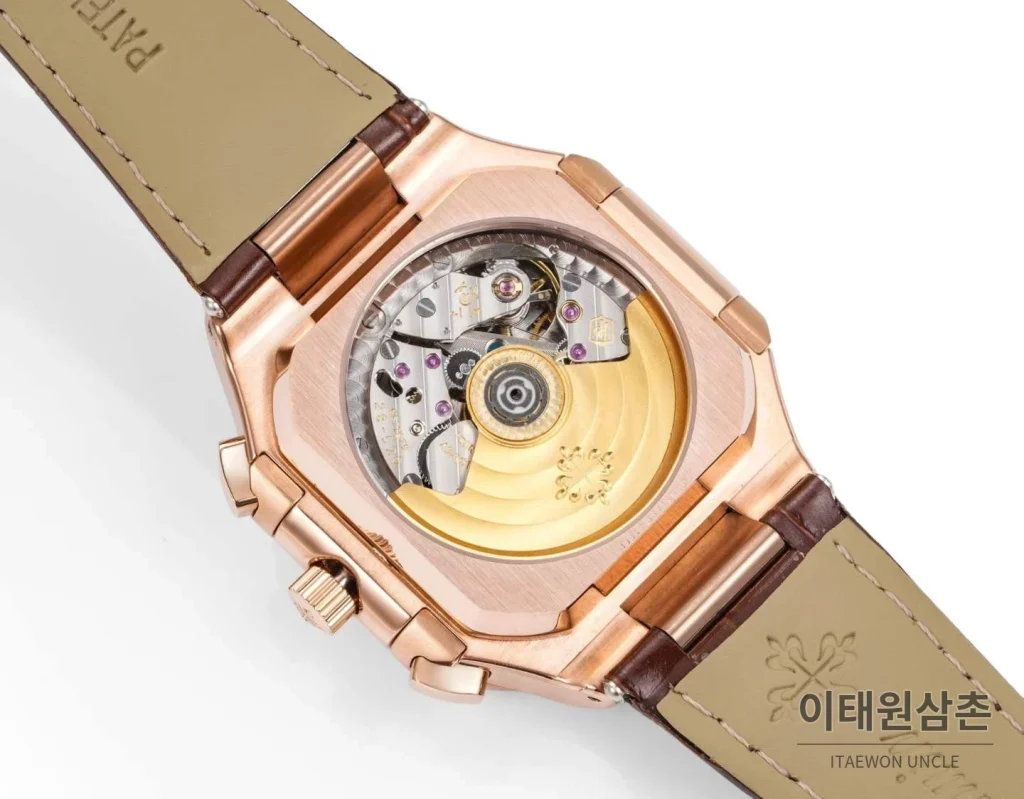 파텍필립 노틸러스 스틸 크로노그래프 오토매틱 44mm 5980/1A-014 블랙 다이얼 브라운 가죽 스트랩