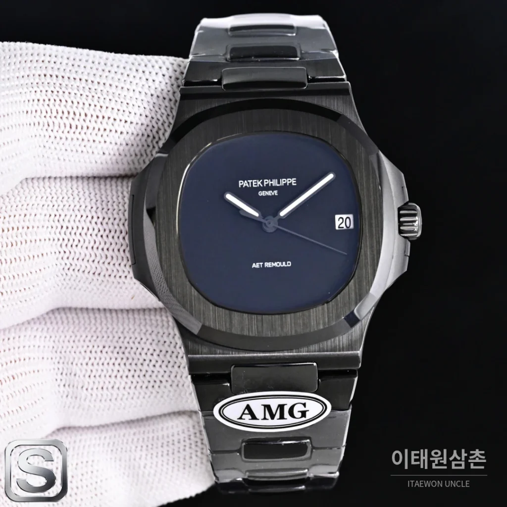파텍필립 노틸러스 블랙 세라믹 아이스블루 다이얼 오토매틱 40mm 5711 세라믹 브레이슬릿