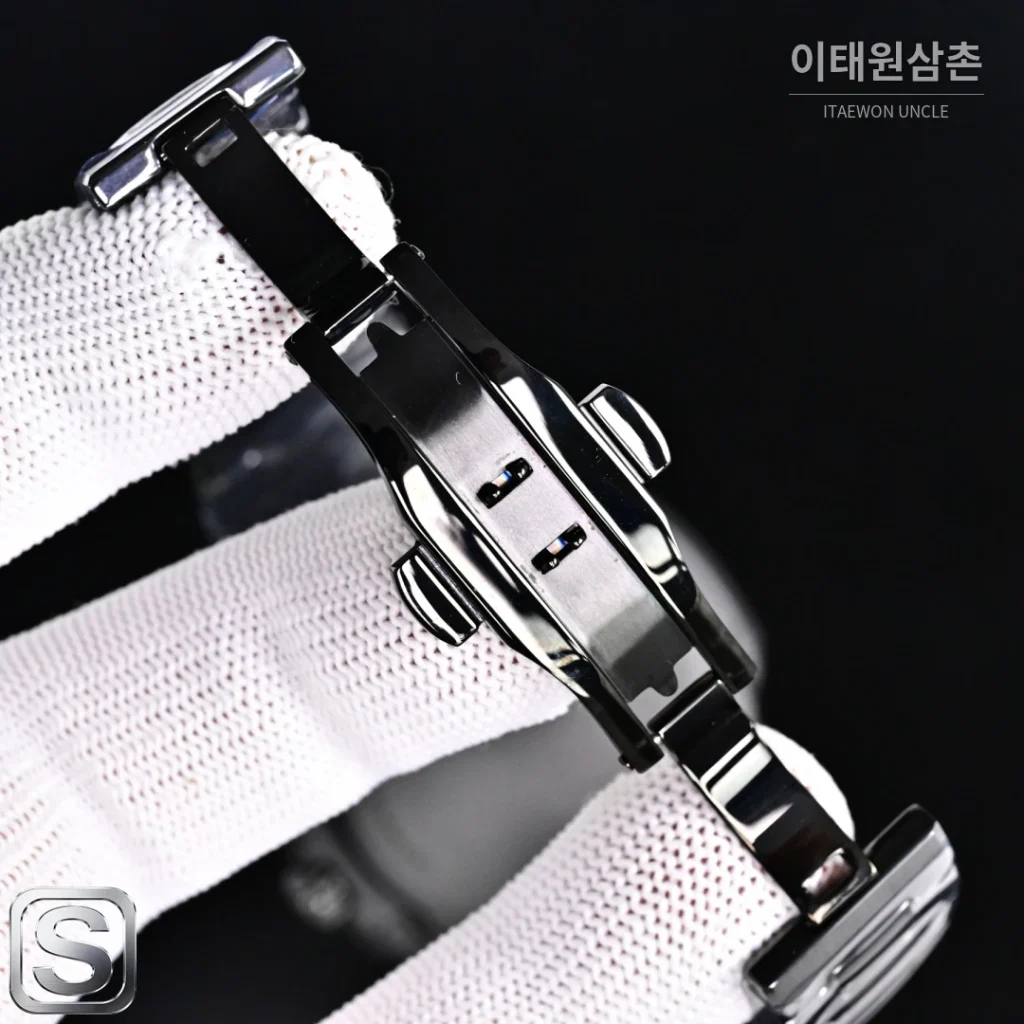 파텍필립 노틸러스 블랙 세라믹 아이스블루 다이얼 오토매틱 40mm 5711 스틸 브레이슬릿