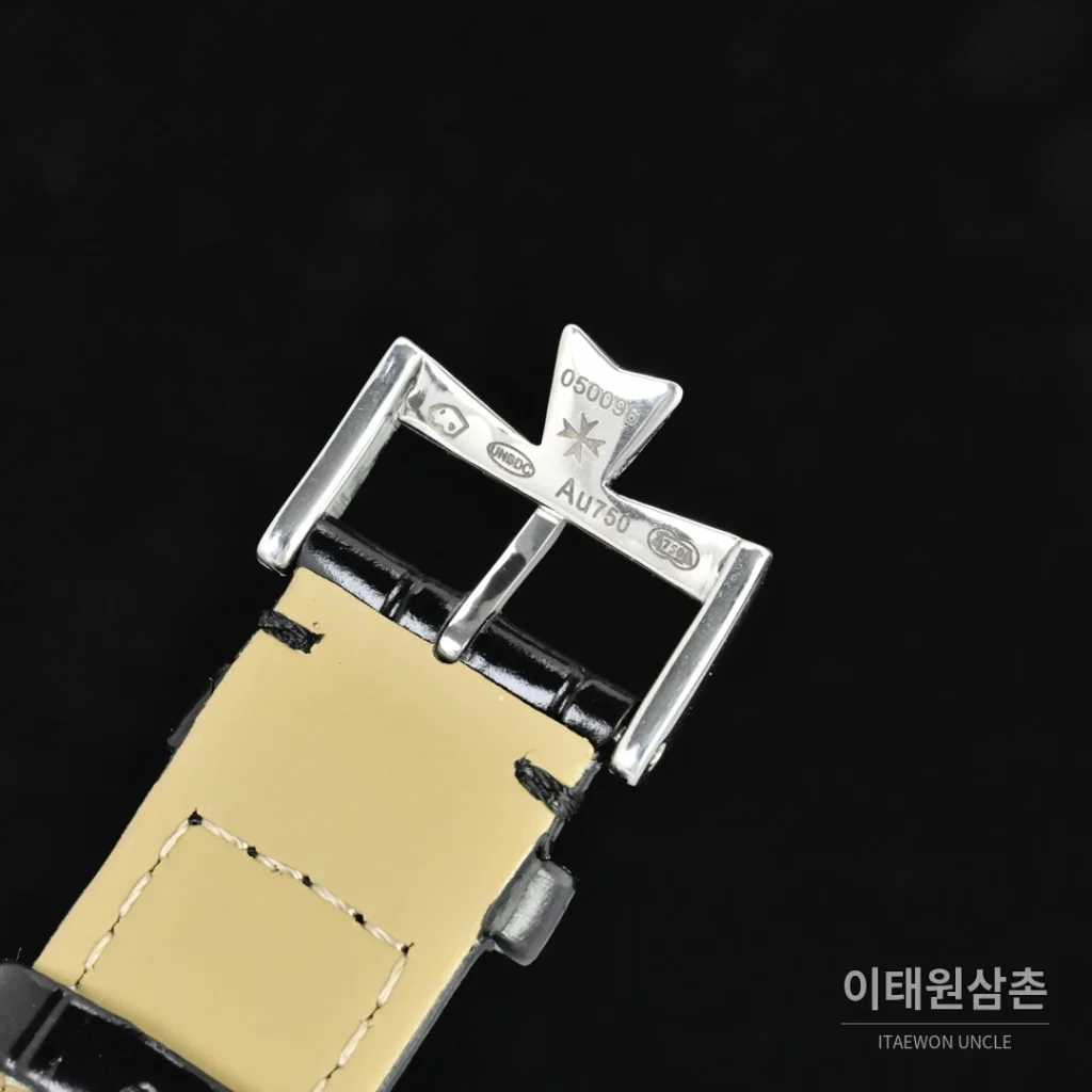 파텍필립 패트리모니 오토매틱 40mm 화이트 다이얼 블랙 가죽 스트랩