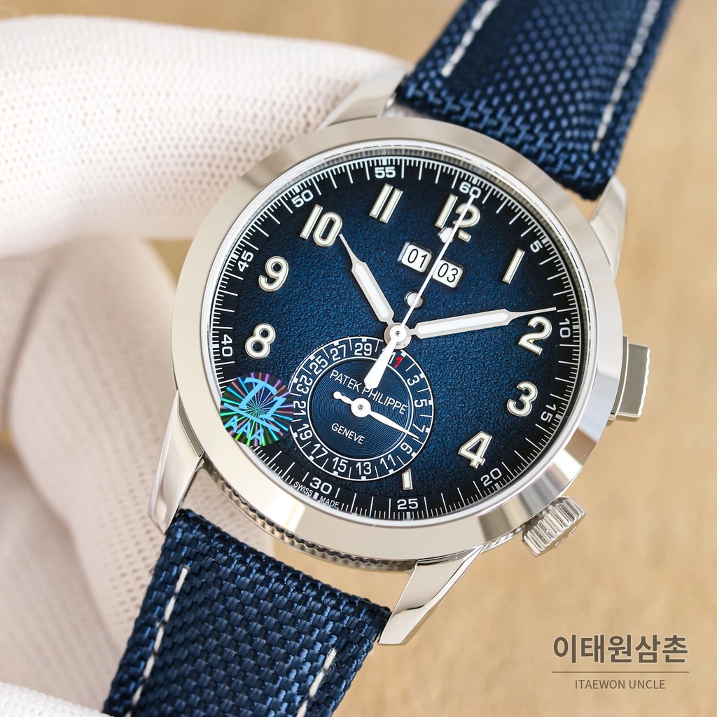 파텍필립 파일럿 트래블 타임 블루 다이얼 패브릭 스트랩 오토매틱 시계 41mm