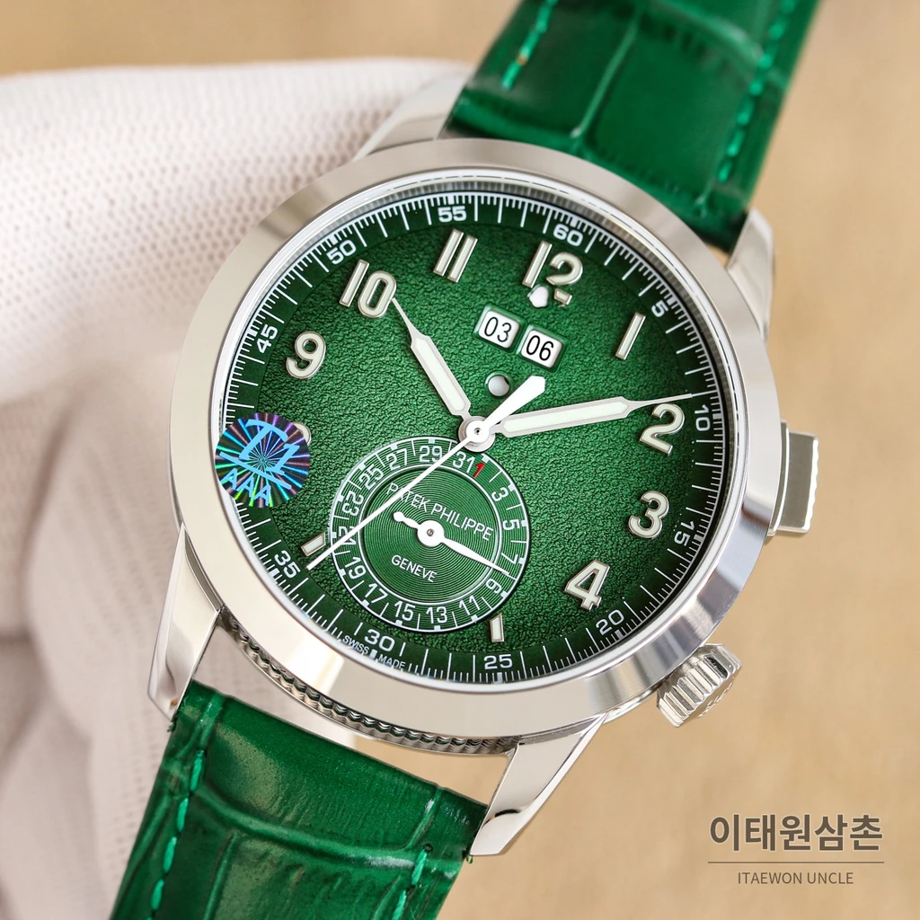 파텍필립 파일럿 트래블 타임 그린 다이얼 엠보싱 스트랩 오토매틱 시계 41mm