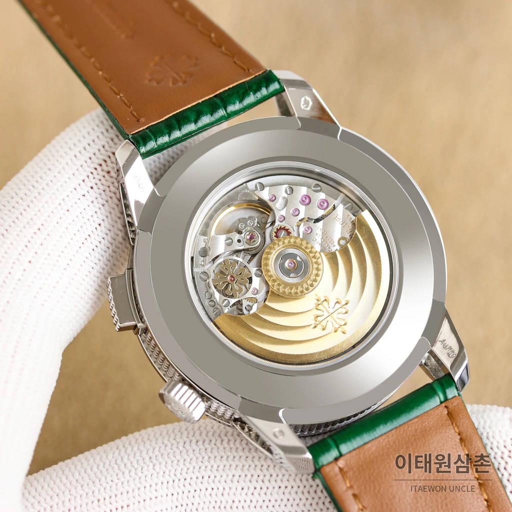 파텍필립 파일럿 트래블 타임 그린 다이얼 엠보싱 스트랩 오토매틱 시계 41mm