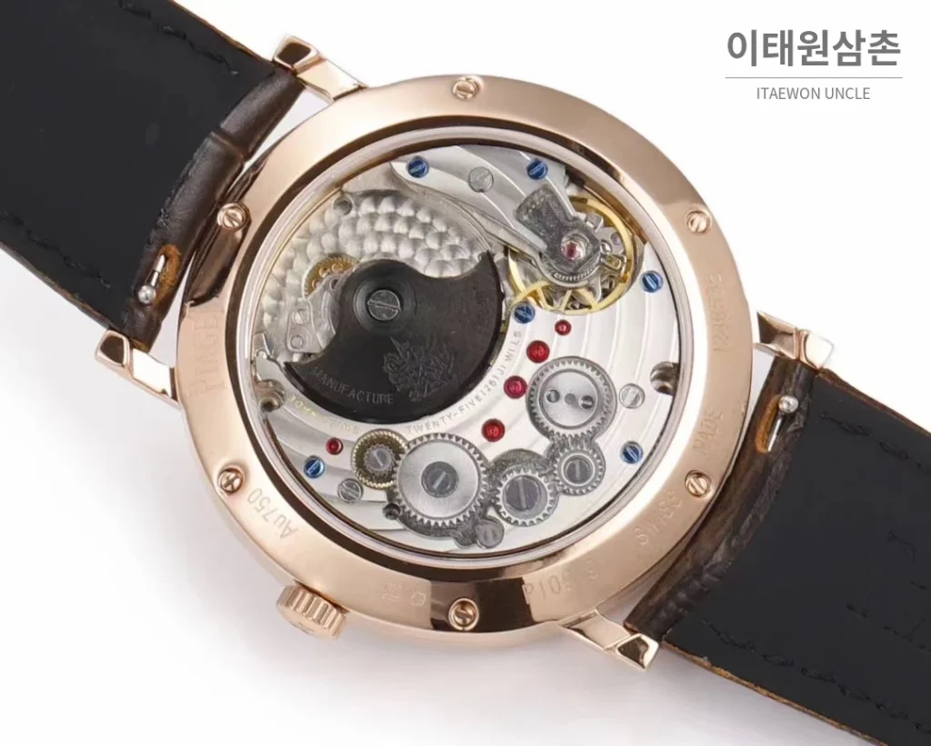 피아제 알티플라노 오리진 울트라씬 오토매틱 40mm 화이트 브라운 가죽 스트랩 (3)