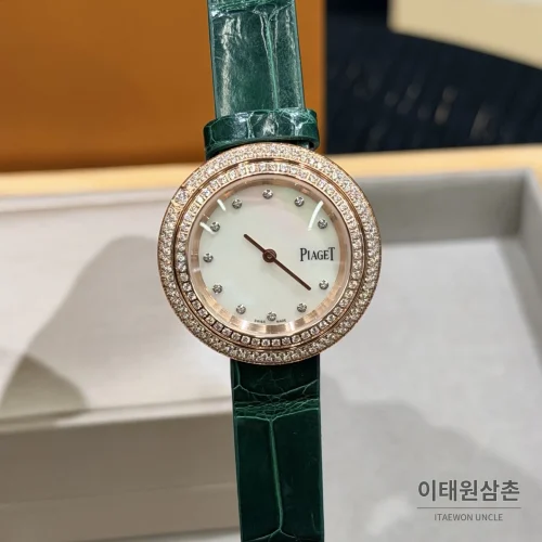 피아제 포세션 쿼츠 자개 다이얼