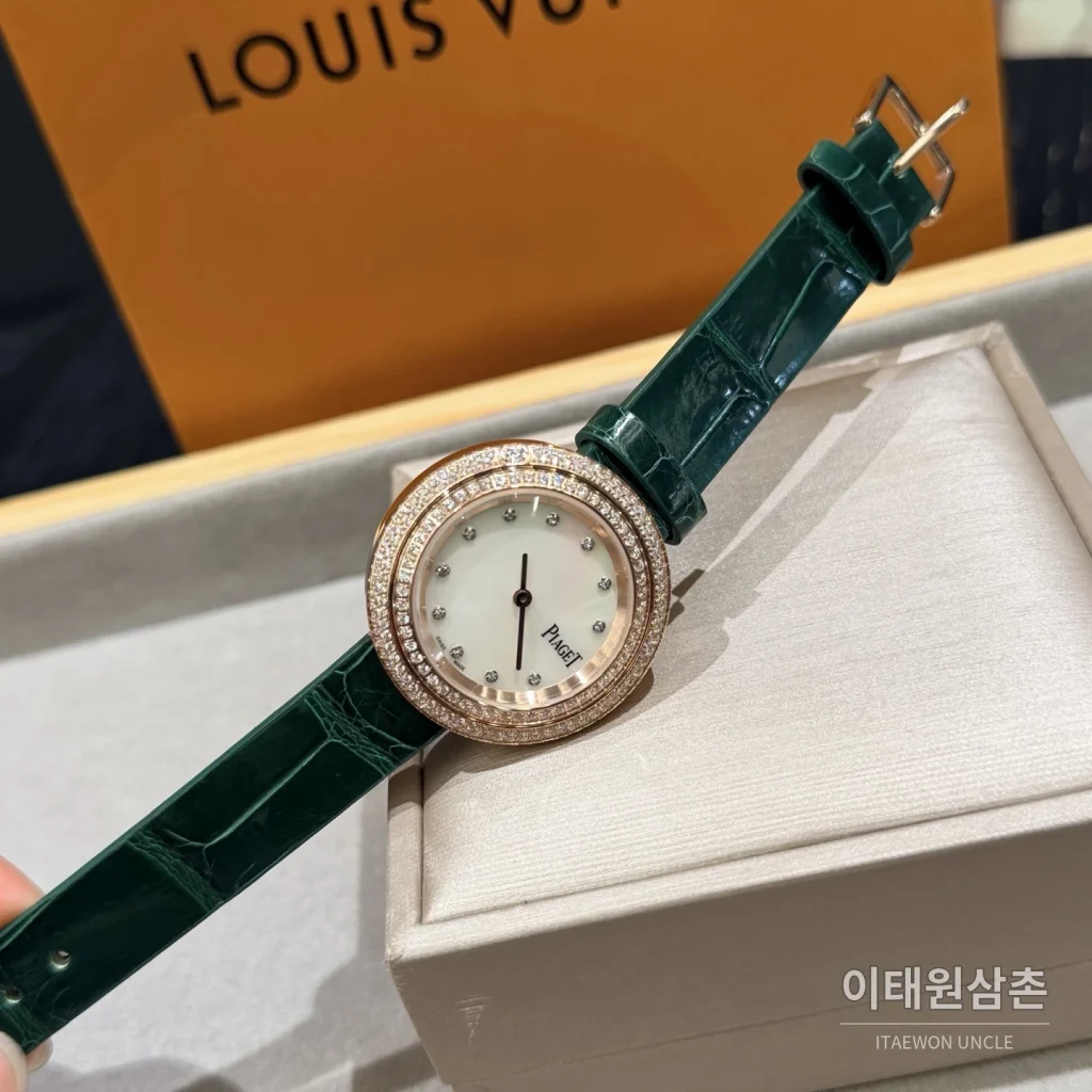 피아제 포세션 쿼츠 자개 다이얼