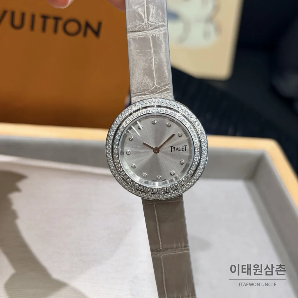 피아제 포세션 쿼츠
