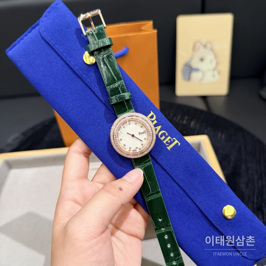 피아제 포세션 쿼츠 자개 다이얼