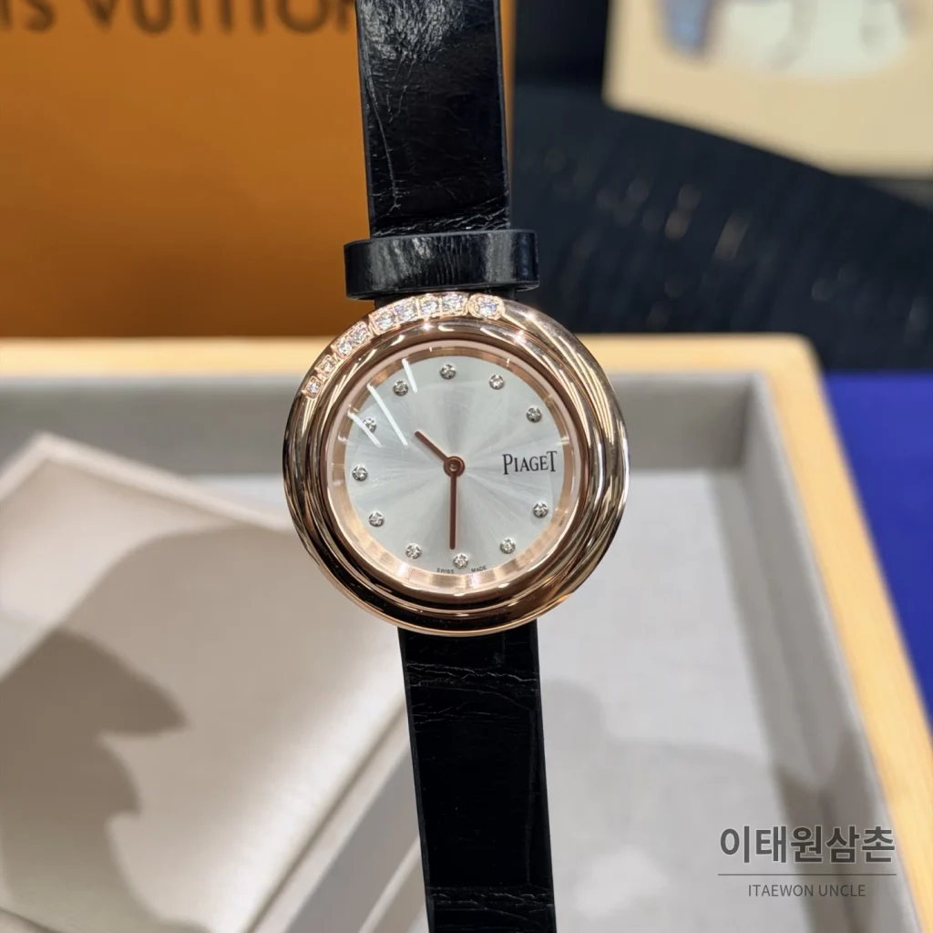 피아제 포제션 회전베젤 악어가죽 쿼츠 여성시계 골드