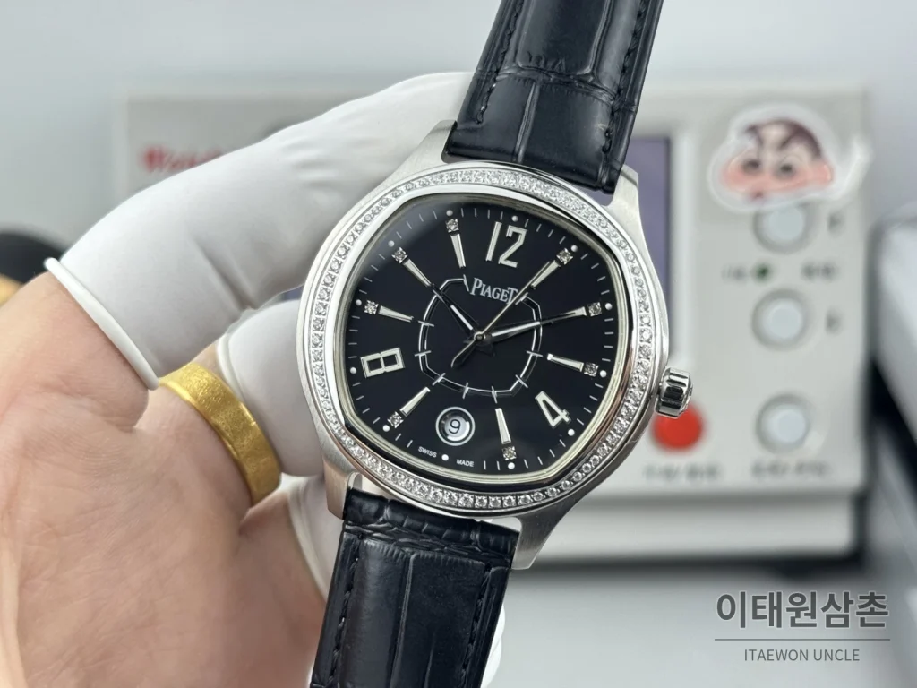 피아제 스퀘어케이스 블랙다이얼 레더스트랩 오토매틱 42mm