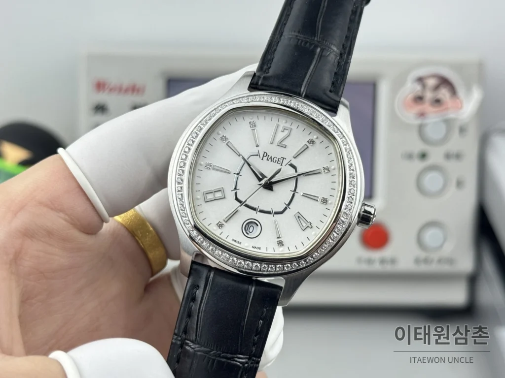 피아제 스퀘어케이스 블랙다이얼 레더스트랩 오토매틱 42mm
