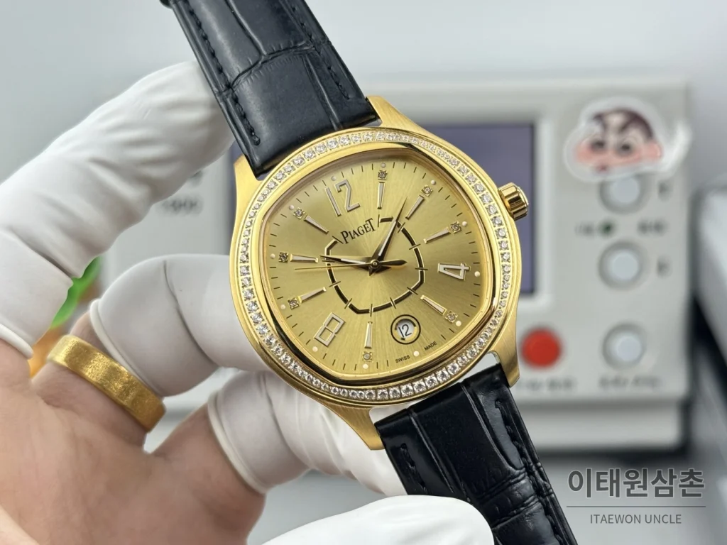 피아제 스퀘어케이스 골드베젤 골드다이얼 오토매틱 42mm