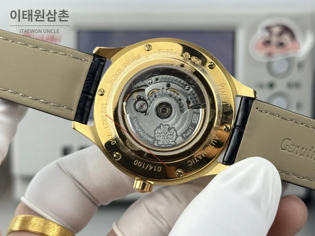 피아제 스퀘어케이스 골드베젤 골드다이얼 오토매틱 42mm