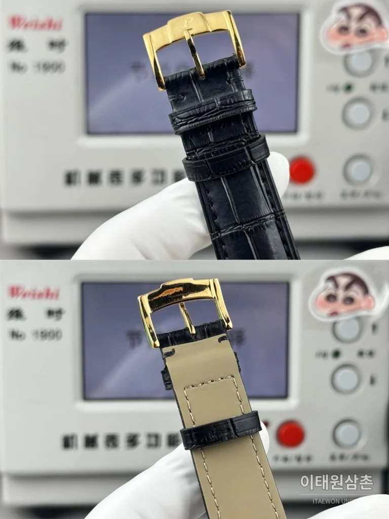 피아제 스퀘어케이스 골드베젤 화이트다이얼 오토매틱 42mm