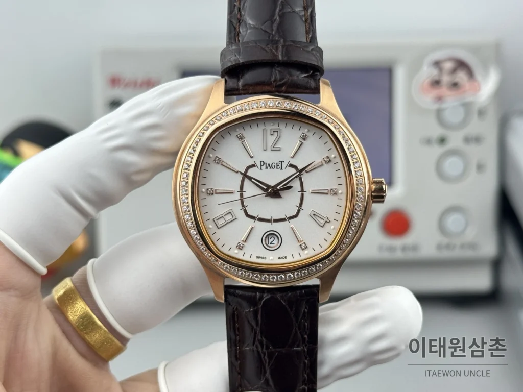 피아제 스퀘어케이스 로즈골드베젤 화이트다이얼 오토매틱 42mm