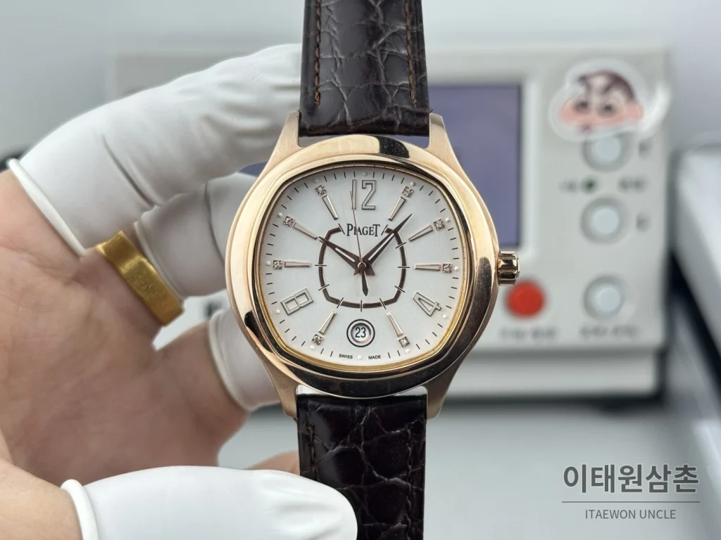 피아제 스퀘어케이스 로즈골드베젤 화이트다이얼 오토매틱 42mm