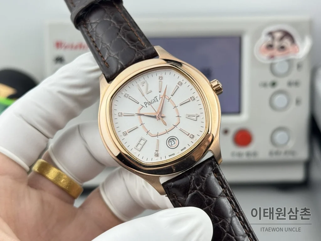피아제 스퀘어케이스 로즈골드베젤 화이트다이얼 오토매틱 42mm