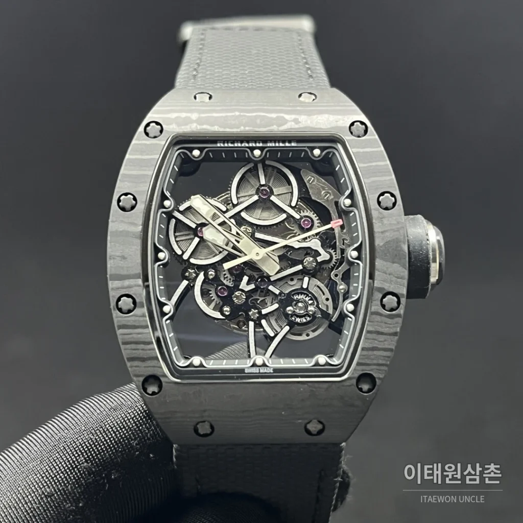리차드밀 카본 TPT 쿼츠 TPT 스켈레톤 토노 수동 시계 47.33mm 스켈레톤 다이얼 그레이 러버 스트랩