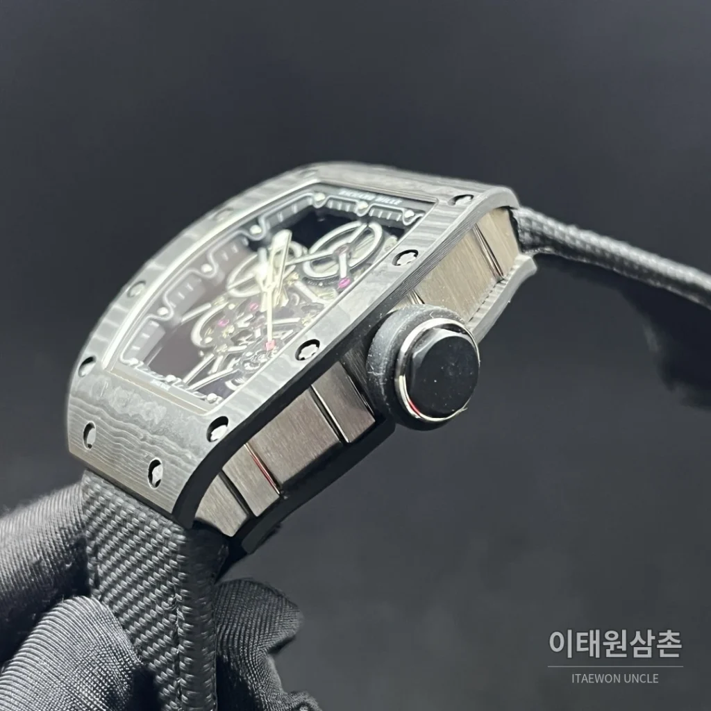 리차드밀 카본 TPT 쿼츠 TPT 스켈레톤 토노 수동 시계 47.33mm 스켈레톤 다이얼 그레이 러버 스트랩