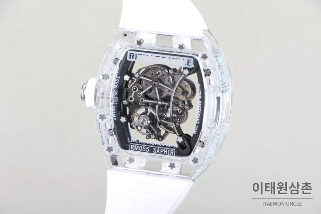 리차드밀 크리스탈 스켈레톤 헨드와인드 무브먼트 51mm RM055 스켈레톤 다이얼 화이트 러버 스트랩 아이스블루 베젤 (3)