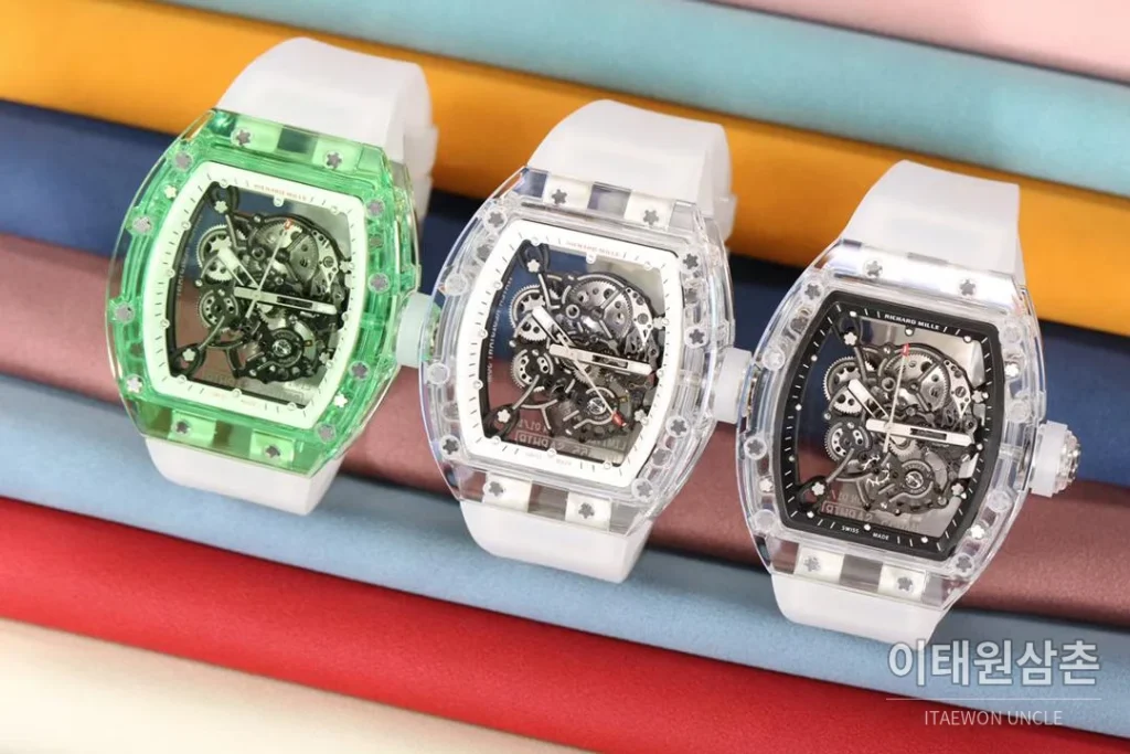 리차드밀 크리스탈 스켈레톤 헨드와인드 무브먼트 51mm RM055 스켈레톤 다이얼 화이트 러버 스트랩 그린 베젤