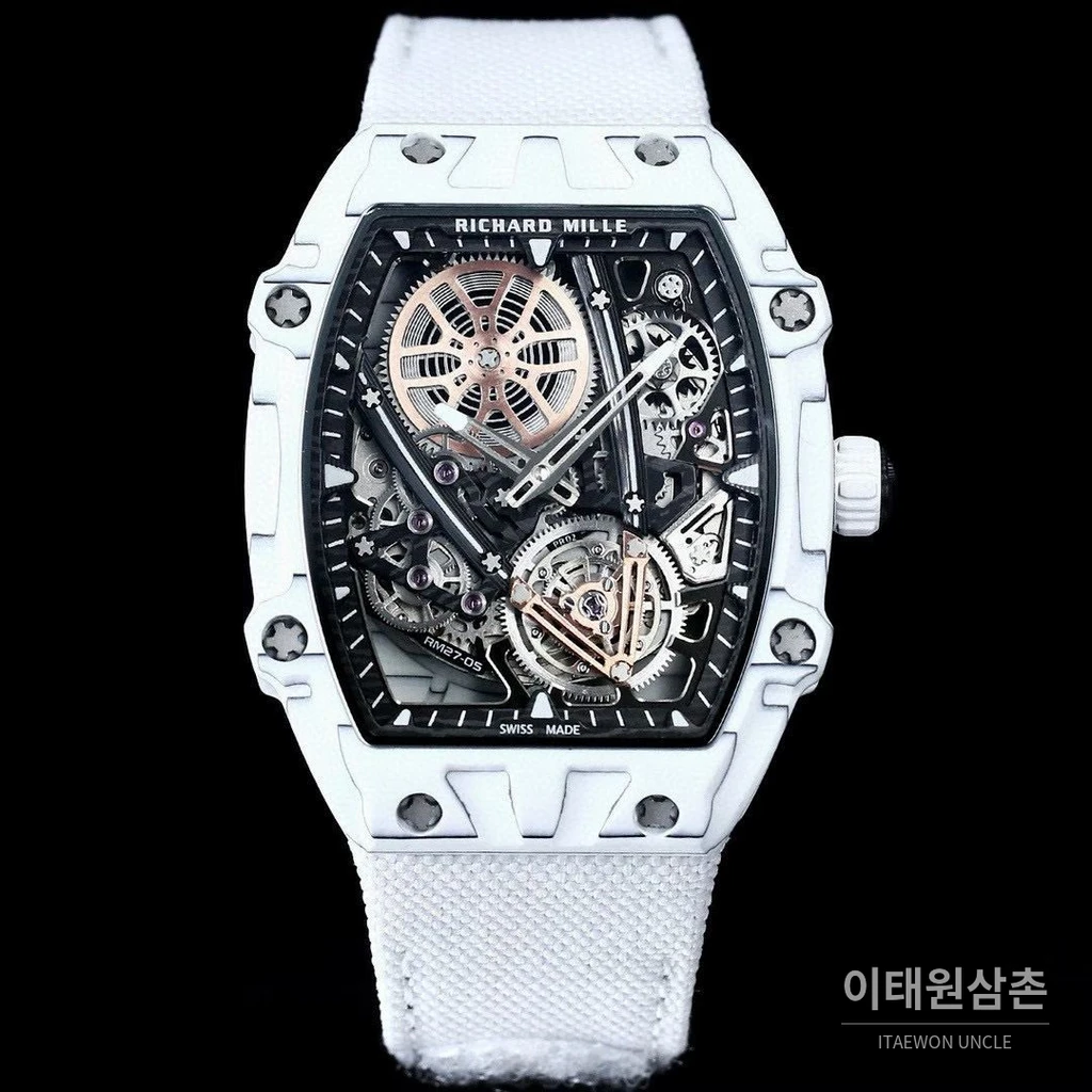 리차드밀 라파엘 나달 NTPT 카본 플라잉 투르비용 47.25mm