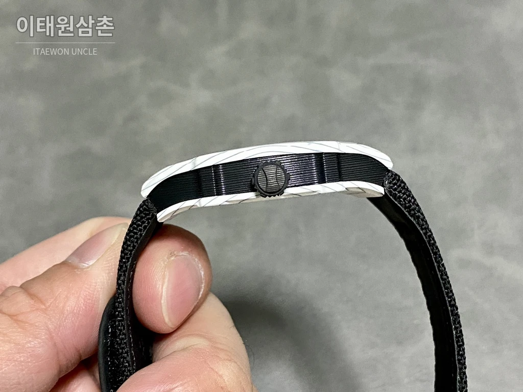 리차드밀 라파엘나달 NTPT카본 플라잉투르비용 울트라라이트 시계 47.25mm