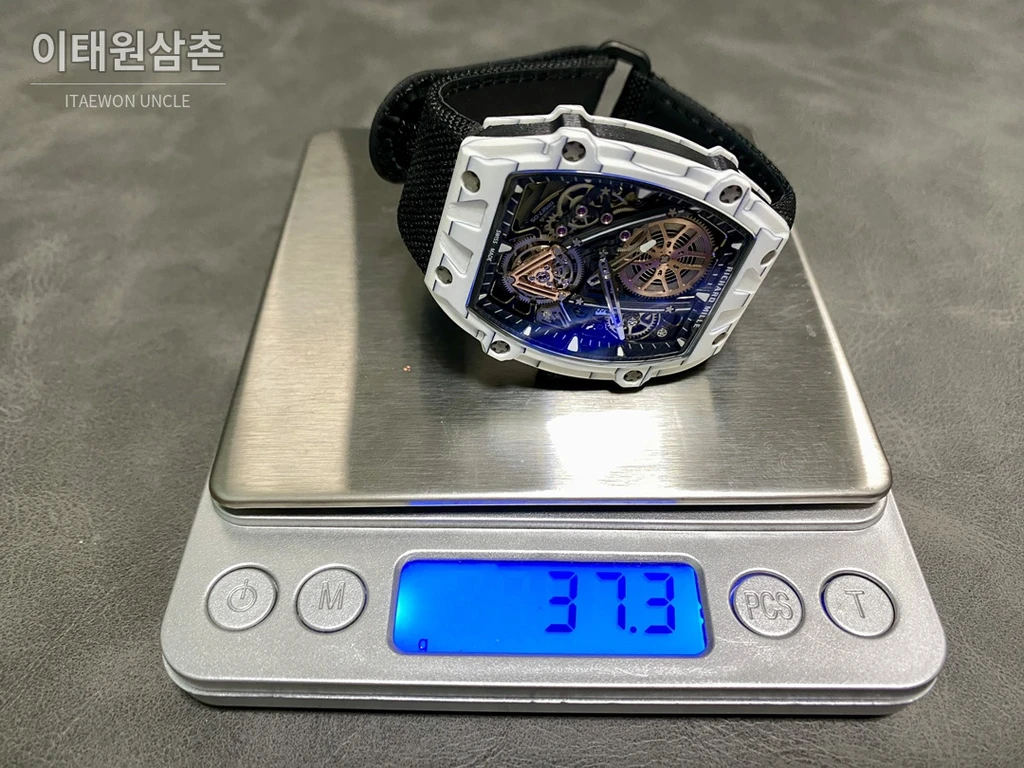리차드밀 라파엘나달 NTPT카본 플라잉투르비용 울트라라이트 시계 47.25mm