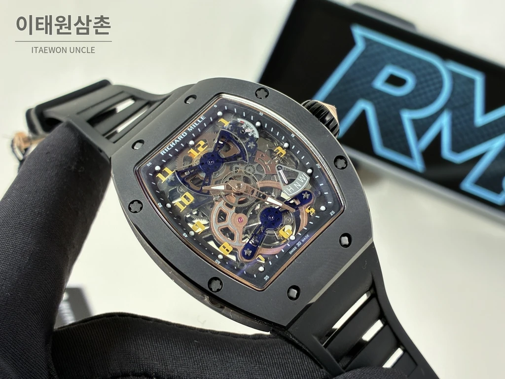 리차드밀 RM 17-02 블랙 세라믹 블랙 스트랩 골드 인덱스 투르비용 시계 48mm
